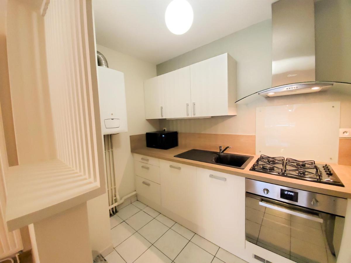 Apartment Standing Avec Vue Sur La Mayenne